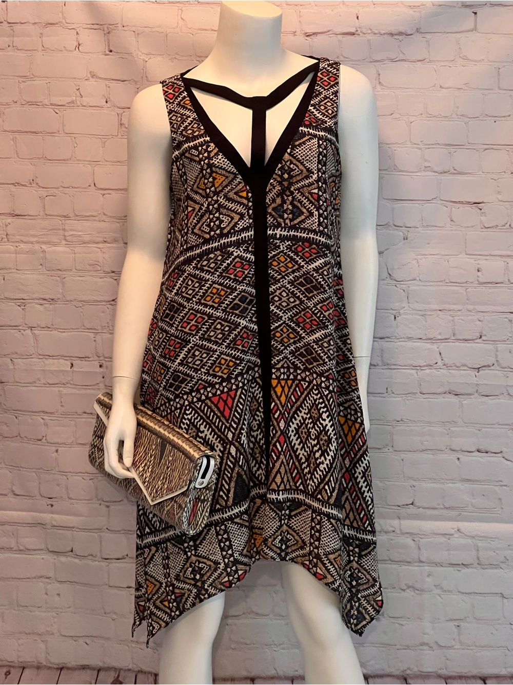 ❤️ BCBGMAXAZRIA Dress & Matching Clutch Set